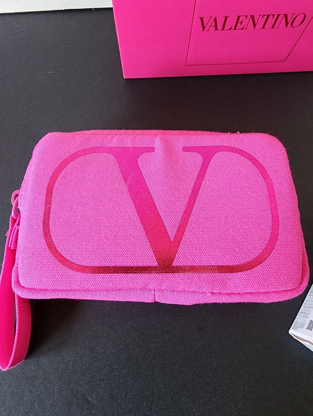 ✨️NIB✨️ Valentino Spike Valentino Lipstick & Pouch Set, Spike A Pose - Picture 6 of 8